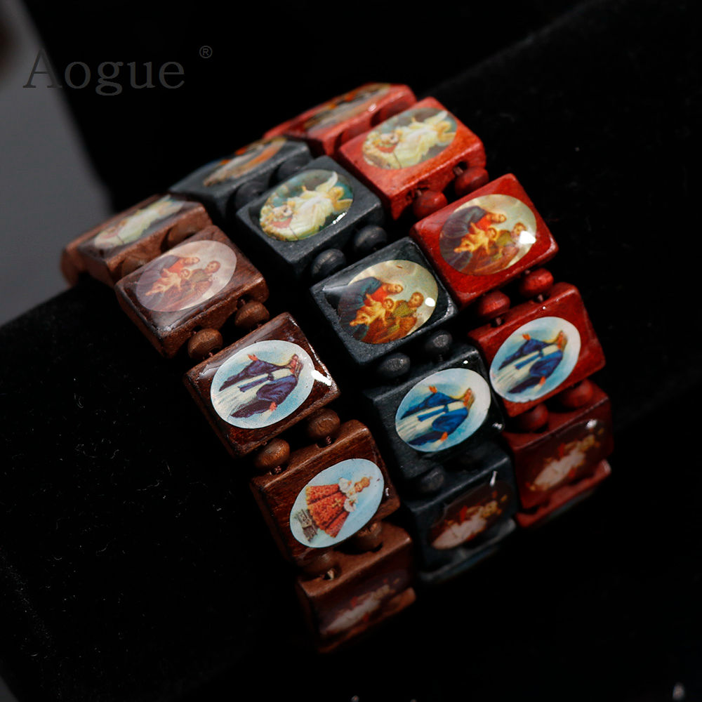 Black Clover Grimoire - 1PCS 3colors Saints Religion rosary Wooden